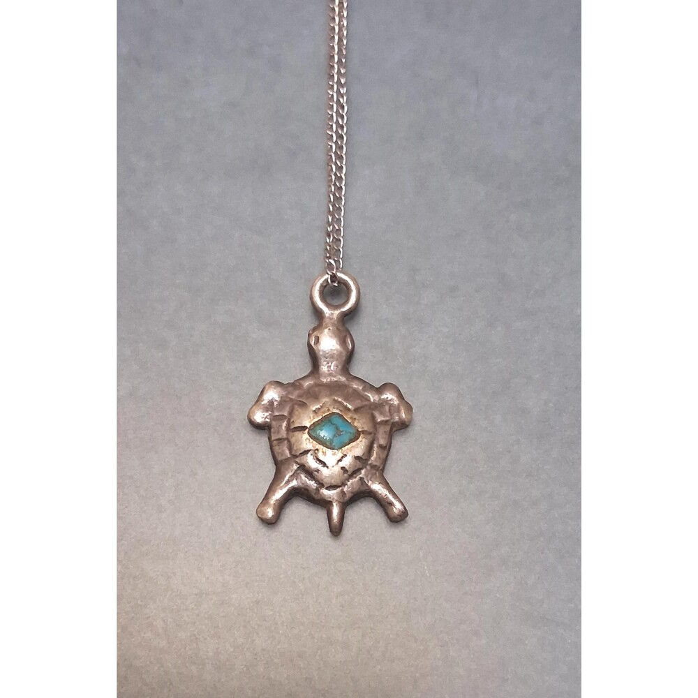 Vintage Native American Sterling Turquoise Turtle Necklace Southwestern Pendant